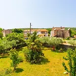 Ts Island Krk By Guide Apartamento Dobrinj