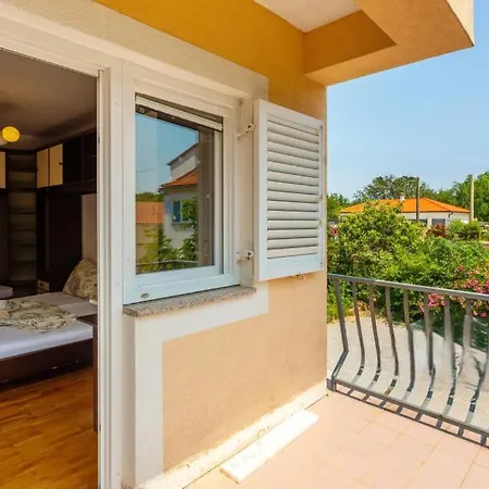 Ts Island Krk By Guide Apartmán