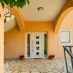 Апартаменты Ts Island Krk By Guide Добринь