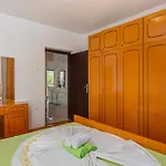 Ts Island Krk By Guide Апартаменты *