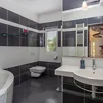 Ts Island Krk By Guide Апартаменты *